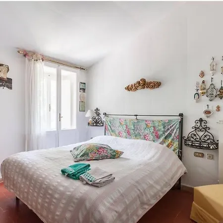 Appartamento Guesthost - Casale Gli Angeli - Charming With Garden And Parking!