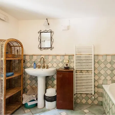 아파트 Casale Gli Angeli-charming With Garden And Parking! *